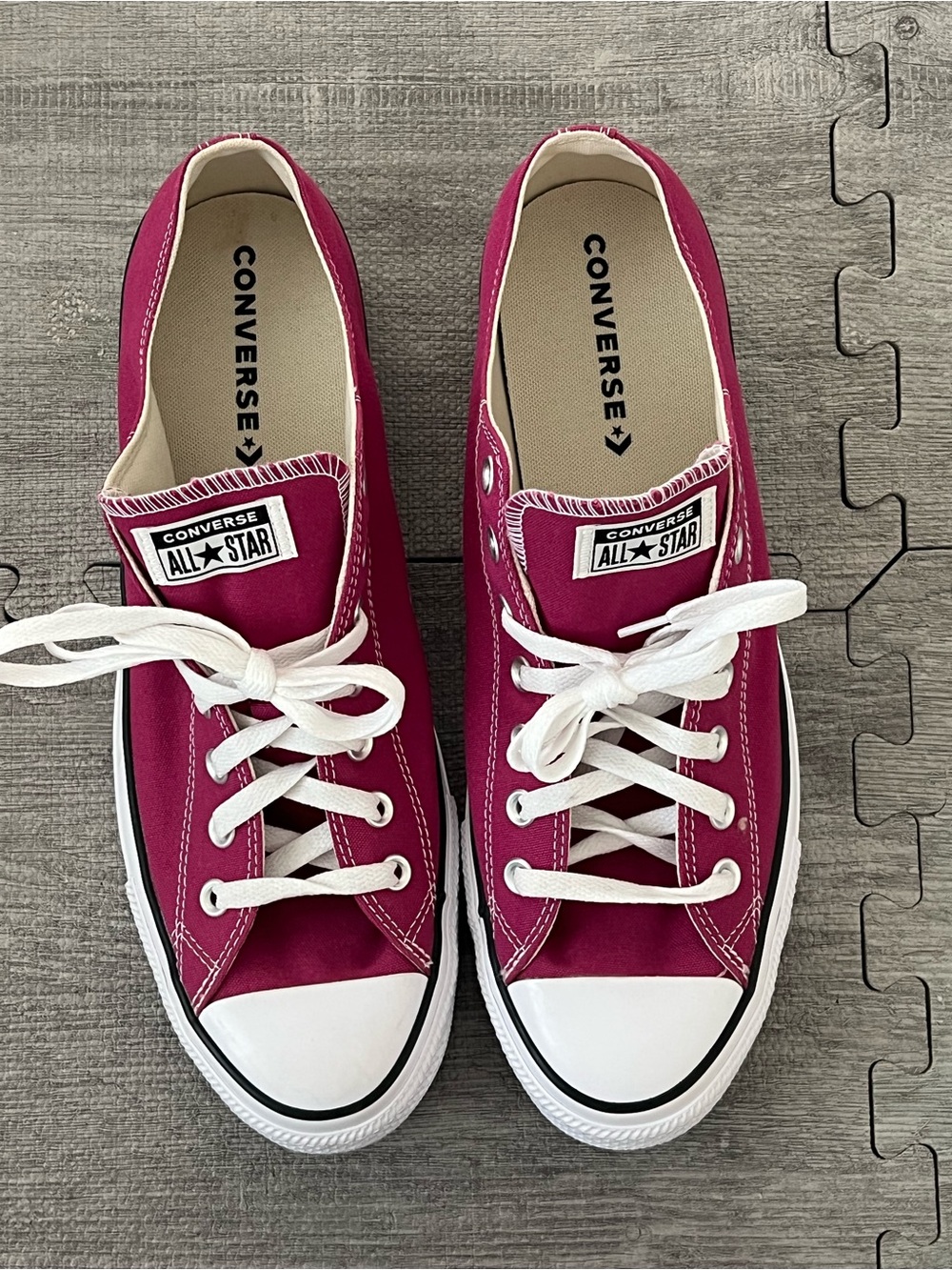 Converse Chuck Taylor All Star Low Top Berry Smoothie Lace-Up Sneakers